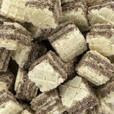 Biscuit - Micro Wafer Cubes with Cocoa Cream